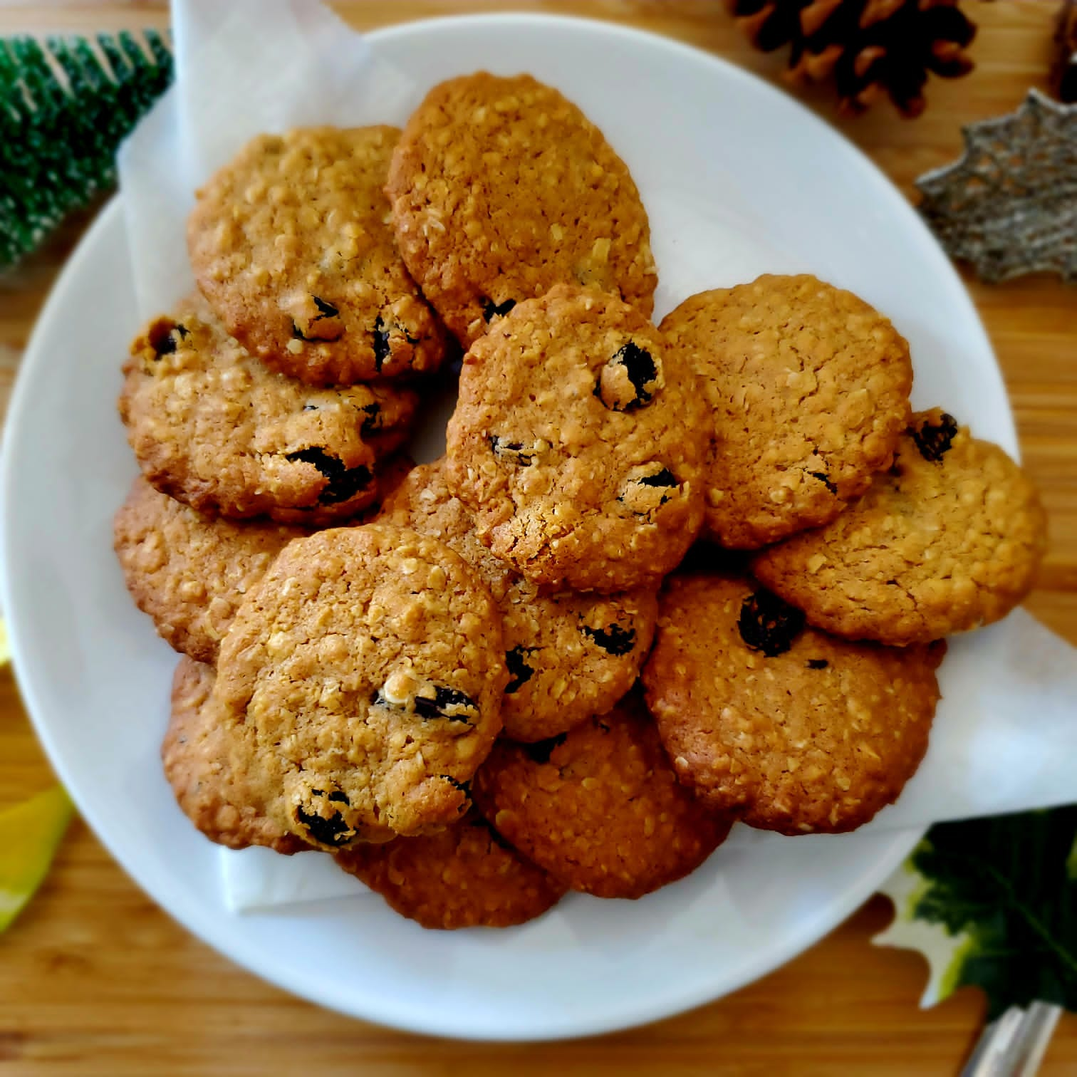 OATMEAL RAISIN COOKIES